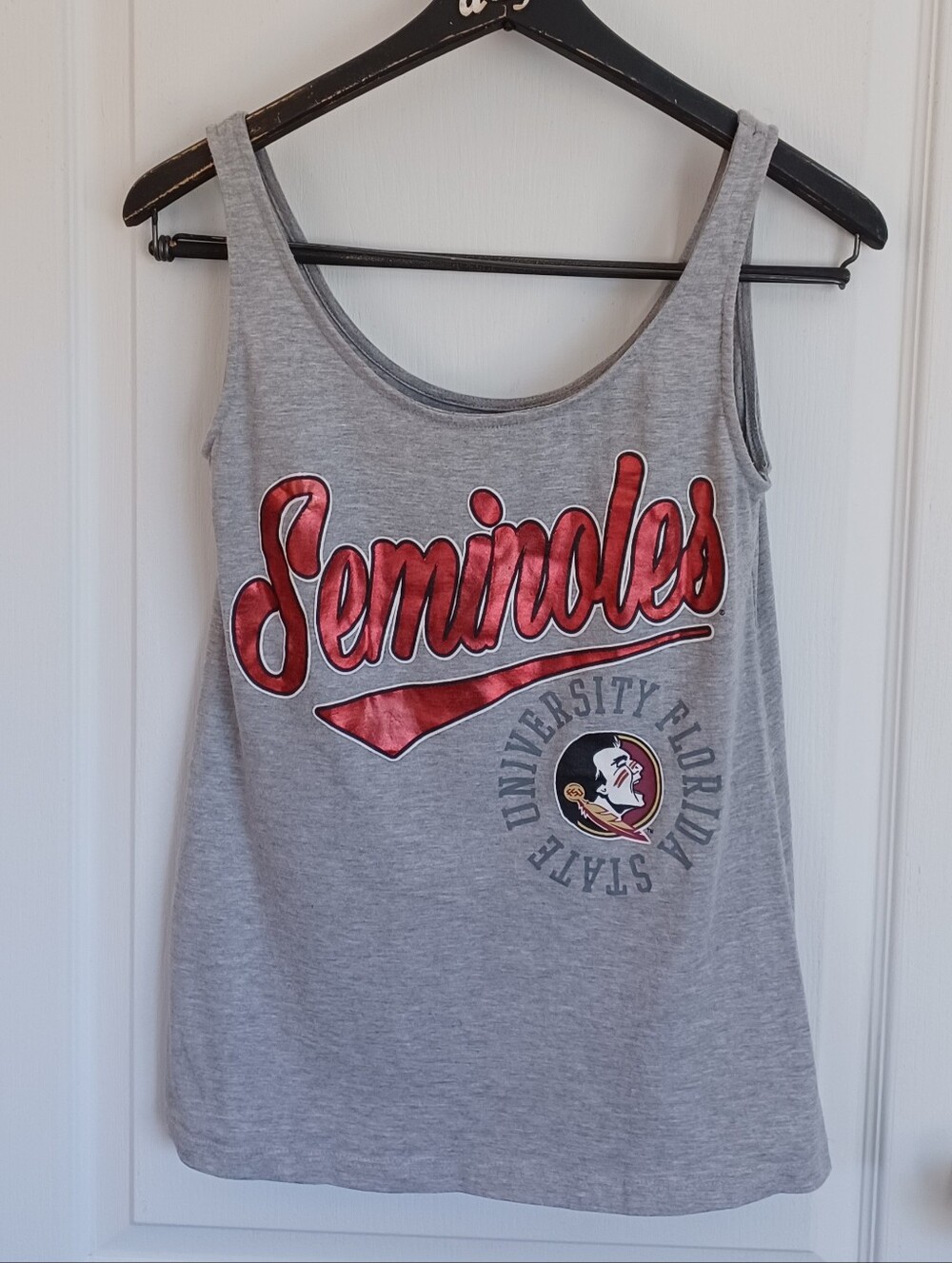 CAMPUS LIFESTYLE WOMEN'S SMALL TANK TOP METALLIC SEMINOLES LETTERING & TEAM LOGO